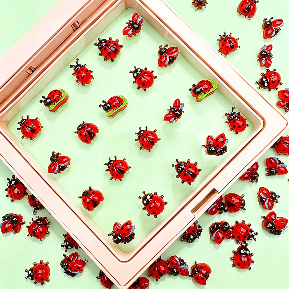 50 Pezzi di Graziosi Charm per - Art Craft Ladybug recensione e prezzo